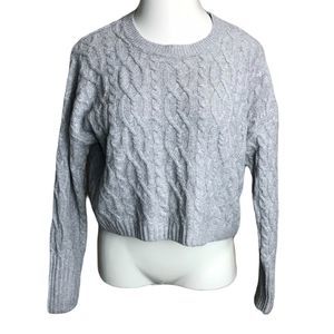 Wild Fable NWT Cute Cropped Sweater ~ Sz M ~ Long Sleeve ~ Crewneck ~ Gray